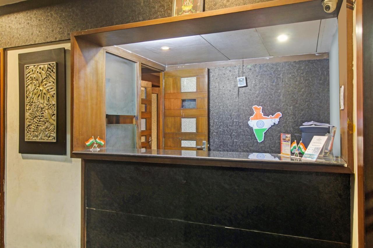 Collection O 82357 Hotel Surabhi Pride Trimulgherry Exteriér fotografie