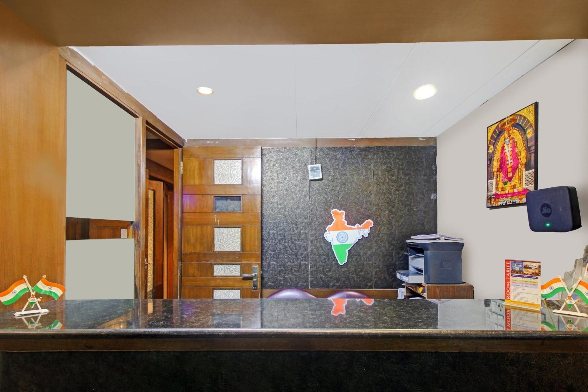 Collection O 82357 Hotel Surabhi Pride Trimulgherry Exteriér fotografie